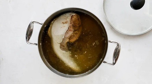 Как правильно приготовить говяжий язык: советы и рецепты