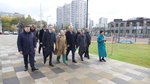 Результаты реализации проектов благоустройства рассмотрены на выездном заседании парламентской комиссии