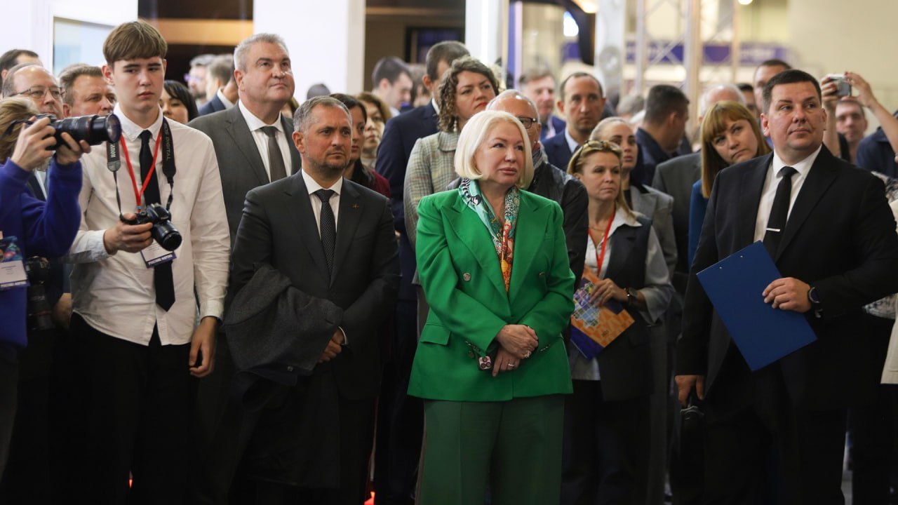 В Волгограде проходит крупный экономический форум В Волгограде проходит крупный экономический форум